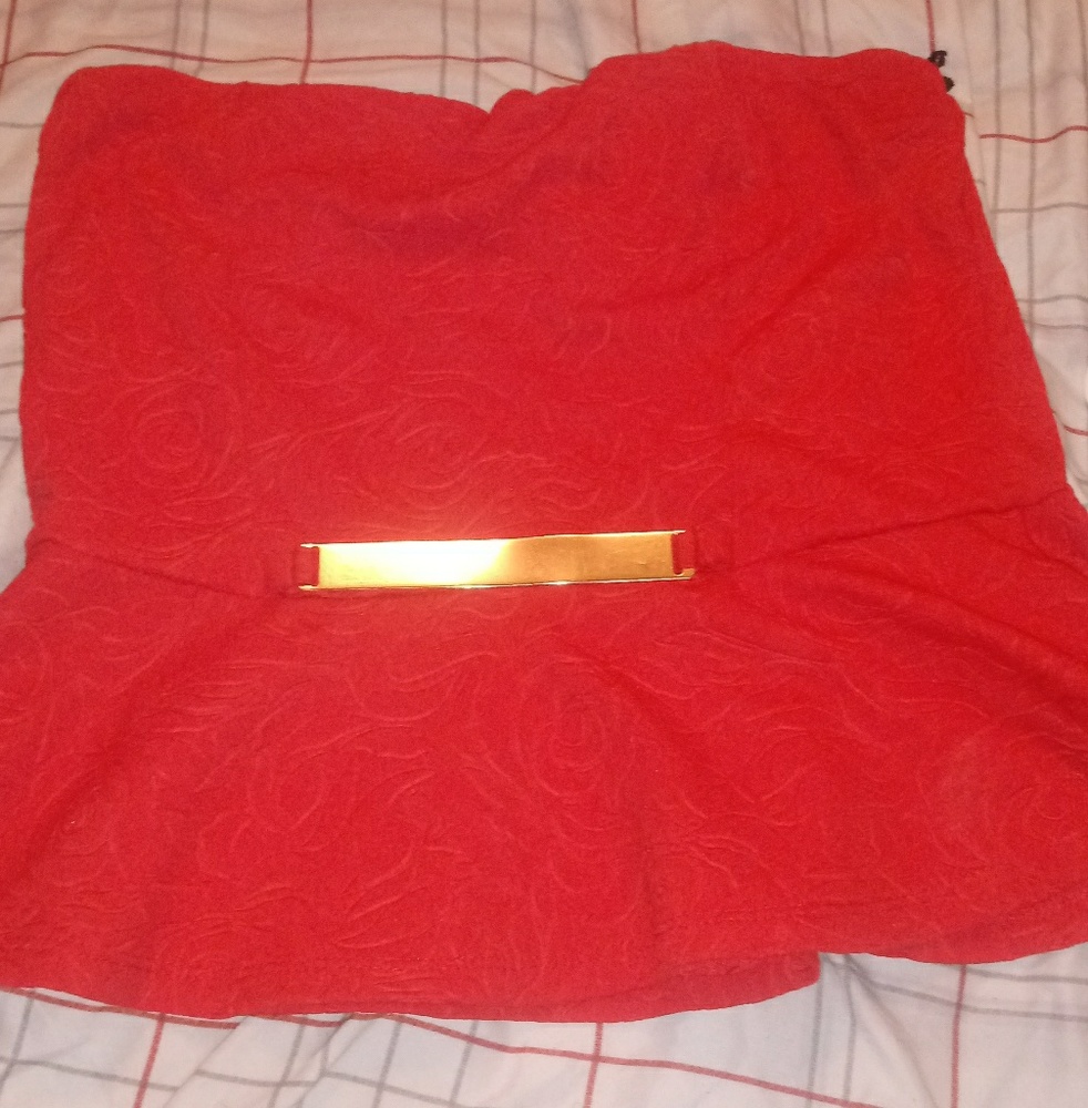 Strapless crop top